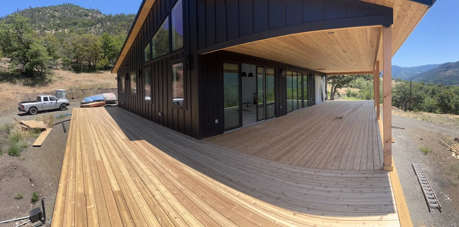 Large Wraparound Deck — SCC project portfolio